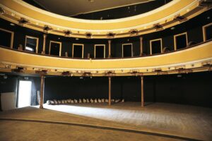 08.04.2021 Kielce. Teatr im. Stefana Żeromskiego. Remont / Jarosław Kubalski / Radio Kielce