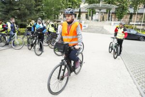 Rowerowa majówka z biskupem Florczykiem coraz bliżej