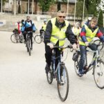 22.05.2021 Kielce. Majówka rowerowa z biskupem. Wyjazd spod katedry / Jarosław Kubalski / Radio Kielce