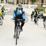 22.05.2021 Kielce. Majówka rowerowa z biskupem. Wyjazd spod katedry / Jarosław Kubalski / Radio Kielce