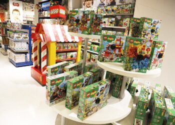 09.12.22020 Kielce. Prezenty pod choinkę. Zabawki / Jarosław Kubalski / Radio Kielce