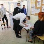 04.05.2021 Kielce. Zespół Szkół Elektrycznych. Matura z języka polskiego / Jarosław Kubalski / Radio Kielce