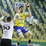 08.05.2021 Kielce Piłka ręczna. PGNiG Superliga. Mecz Łomża Vive Kielce - Piotrkowianin Piotrków Trybunalski. Na zdjęciu (z prawej): Alex Dujszebajew / Jarosław Kubalski / Radio Kielce