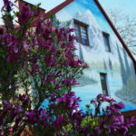 Leszczków. Posiadłość Zygmunta Niewiadomskiego - rzeźbiarza, malarza i pisarza / Emilia Sitarska / Radio Kielce