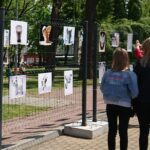 29.05.2021. Ćmielów. Wystawa fotografii prac Romana Szlachetki / Emilia Sitarska / Radio Kielce