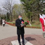 03.05.2021. Ostrowiec Świętokrzyski. Rocznica uchwalenia Konstytucji 3 Maja. Na zdjęciu Andrzej Kryj - poseł PiS / Emilia Sitarska / Radio Kielce