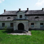 Nikisiałka Mała. Zespół dworski i jego okolice / Emilia Sitarska / Radio Kielce