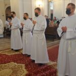 30.05.2021. Ostrowiec Św. Święcenia diakonatu. Na zdjęciu: (od lewej): Piotr Biernacki, Paweł Kania, Paweł Klusek, Bartosz Wawrzkiewicz / Emilia Sitarska / Radio Kielce