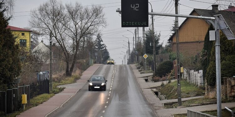 02.01.2021. Starachowice, Urządzenia do pomiarów prędkości / Starostwo Powiatowe w Starachowicach