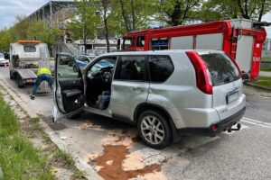 15.05.2021. Kielce. Zderzenie samochodów na skrzyżowaniu al. Legionów i ul. Barabasza / Wiktor Taszłow / Radio Kielce