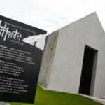 05.05.2021. Michniów. Mauzoleum Martyrologii Wsi Polskich / WIktor Taszłow / Radio Kielce