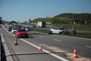 12.05.2021. Radkowice. Wypadek na S7 / Wiktor Taszłow / Radio Kielce