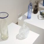 12.05.2021. Kielce. Wystawa ''Szkło z kolekcji BWA Sandomierz'' / Wiktor Taszłow / Radio Kielce