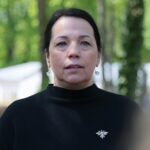 13.05.2021. Kielce. Otwarcie wystawy plenerowej "Przeszłość przyszłości. Dzieła sztuki z kolekcji Muzeum Książąt Czartoryskich w Krakowie". Na zdjęciu:  Magdalena Kusztal - dyrektor Departamentu Kultury i Dziedzictwa Narodowego w urzędzie marszałkowskim w Kielcach / Wiktor Taszłow / Radio Kielce