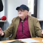 14.05.2021. Kielce. Obrady jurorów konkursu „Tak widzę świat, tak go czuję – rok później”. Na zdjęciu: Stanisław Nyczaj - prezes kieleckiego oddziału Związków Literatów Polskich / Wiktor Taszłow / Radio Kielce