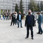 16.05.2021. Kielce. Punkt szczepień przed świętokrzyskim Urzędem Wojewódzkim / Wiktor Taszłow / Radio Kielce