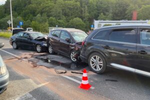 02.06.2021. Kielce. Wypadek na ulicy Krakowskiej / Wiktor Taszłow / Radio Kielce