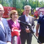 19.06.2021 Małogoszcz. Na zdjęciu od lewej: Mariusz Piotrowski – burmistrz Małogoszcza, Anna Krupka - wiceminister sportu, dziedzictwa narodowego i kultury, Krzysztof Słoń - senator PiS, Wojciech Imiołek - prezes Świętokrzyskiego Okręgowego Związku Koszykarskiego / Marcin Marszałek / Radio Kielce