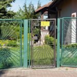 24.06.2021. Brama w miejscowości Kazanów w gminie Końskie / Magdalena Galas-Klusek / Radio Kielce