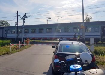 03.06.2021. Sandomierz. Wypadek na przejeździe kolejowym / KPP Sandomierz