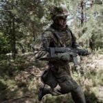 24.06.2021. Nowa Dęba. „Pętla taktyczna” żołnierzy 10. Świętokrzyskiej Brygady Obrony Terytorialnej / Jacek Szydłowski / DWOT