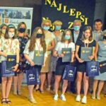 16.06.2021. Końskie. Najzdolniejsza młodzież nagrodzona przez władze miasta i gminy / Magdalena Galas-Klusek / Radio Kielce