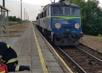 24.06.2021. Piekoszów. Potrącenie przez pociąg / OSP KSRG Piekoszów