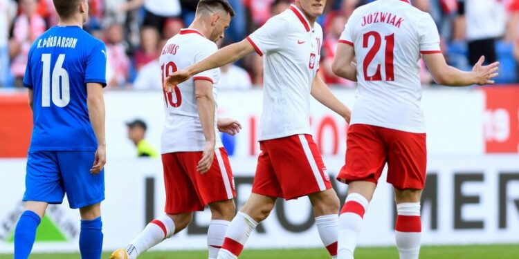 08.06.2021 Poznań Mecz towarzyski Polska - Islandia / PAP/Jakub Kaczmarczyk