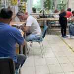 07.06.2021. Sandomierz. ARiMR. Przyjmowanie wniosków na rekompensaty dla rolników, którzy w ubiegłym roku ponieśli straty w swoich uprawach / Grażyna Szlęzak-Wójcik / Radio Kielce