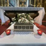 08.06.2021. Sandomierz. Rocznica kanonizacji królowej Polski Jadwigi Andegaweńskiej. Na zdjęciu relikwie  św. Królowej Jadwigi / Grażyna Szlęzak-Wójcik / Radio Kielce