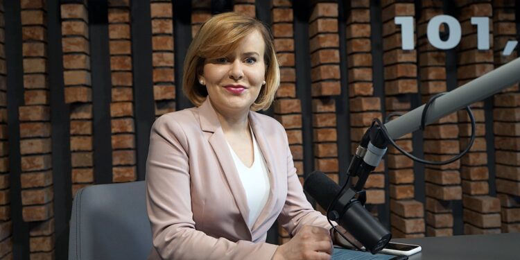 Anna Krupka - wiceminister kultury, dziedzictwa narodowego i sportu / Robert Felczak / Radio Kielce