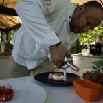 29.06.2021. Letnia kuchnia Radia Kielce. Słodkie wtorki. Na zdjęciu: Tomasz Zapała - Polska Inicjatywa Kulinarna, Zespół Szkół Przemysłu Spożywczego w Kielcach / Dionizy Krawczyński / Radio Kielce