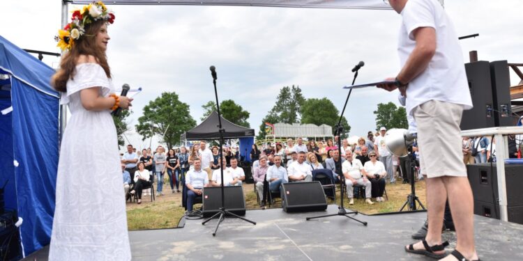 26.06.2021. Radoszyce. Uroczyste otwarcie zalewu Antoniów / Magda Galas / Radio Kielce