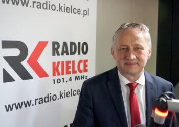 01.06.2021. Kielce. Rozmowa Dnia. Na zdjęciu: Zbigniew Koniusz - wojewoda świętokrzyski / Kamil Król / Radio Kielce