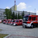 17.06.2021. Kielce. Uroczyste przekazanie samochodów ratowniczo-gaśniczych i wręczenie promes na zakup kolejnych dla jednostek PSP i OSP z regionu świętokrzyskiego / Piotr Kwaśniewski / Radio Kielce