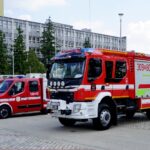 17.06.2021. Kielce. Uroczyste przekazanie samochodów ratowniczo-gaśniczych i wręczenie promes na zakup kolejnych dla jednostek PSP i OSP z regionu świętokrzyskiego / Piotr Kwaśniewski / Radio Kielce