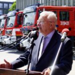 17.06.2021. Kielce. Uroczyste przekazanie samochodów ratowniczo-gaśniczych i wręczenie promes na zakup kolejnych dla jednostek PSP i OSP z regionu świętokrzyskiego. Na zdjęciu: Krzysztof Lipiec - prezes świętokrzyskich struktur PiS / Piotr Kwaśniewski / Radio Kielce