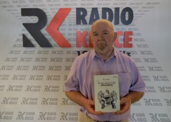 Na zdjęciu: Marian Moskal - autor książki „Rys historyczno-biograficzny. Kpt. dypl. Bogdan Ludwik Zwolański, oficer łącznikowy spod Arnhem” / Piotr Kwaśniewski / Radio Kielce