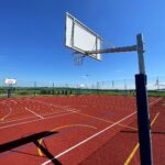 20.06.2021. Jeziorko (gmina Nowa Słupia). Boisko z trybunami przy szkole podstawowej / Wiktor Taszłow / Radio Kielce