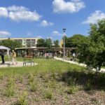 17.06.2021. Ostrowiec Świętokrzyski. Ogród Zdrowia / Emilia Sitarska / Radio Kielce