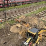 28.06.2021. Skarżysko-Kamienna. Rozpoczęcie budowy tunelu pod torami / Anna Głąb / Radio Kielce