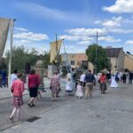 03.06.2021. Starachowice. Uroczystość Bożego Ciała. Procesja w parafii Świętej Trójcy / Anna Głąb / Radio Kielce