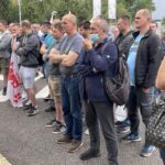 11.06.2021. Starachowice. Pikieta przed MAN-em / Anna Głąb / Radio Kielce