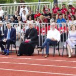 28.06.2021. Kielce. Otwarcie kompleksu sportowego przy Centrum Sportu Politechniki Świętokrzyskiej. Na zdjęciu (od lewej): Sławomir Stachura - dyrektorem Kancelarii Prezydenta, Bogdan Wenta - prezydent Kielc, Jan Piotrowski - biskup kielecki, Piotr Wawrzyk - wiceminister sprawiedliwości, Anna Krupka - wiceminister kultury, dziedzictwa narodowego i sportu, Krzysztof Słoń - senator PiS / Jarosław Kubalski / Radio Kielce