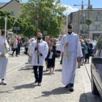 03.06.2021. Starachowice. Uroczystość Bożego Ciała. Procesja w parafii Świętej Trójcy / Anna Głąb / Radio Kielce