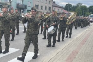 13.06.2021. Wąchock. Zakończenie uroczystości wykusowych / Anna Głąb / Radio Kielce