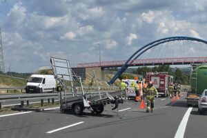 12.06.2021. Kolizja na trasie S7 / Radio Kielce