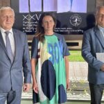 08.06.2021. Busko-Zdrój. Konferencja na temat XXVII Międzynarodowego Festiwalu Muzycznego im. Krystyny Jamroz. Na zdjęciu (od lewej): Waldemar Sikora – burmistrz Buska-Zdroju, Maria Wiśniewska – dyrektor Buskiego Samorządowego Centrum Kultury, Artur Jaroń – dyrektor artystyczny festiwalu / Dorota Klusek / Radio Kielce