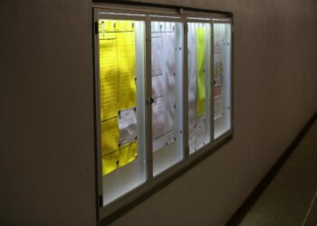 rozkład jazdy PKP, rozkład jazdy pociągów / Robert Felczak / Radio Kielce