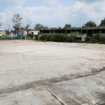 16.06.2021. Nowiny. Konferencja kończąca sprzątanie pogorzeliska. Uprzątnięty plac wysypiska / Wiktor Taszłow / Radio Kielce